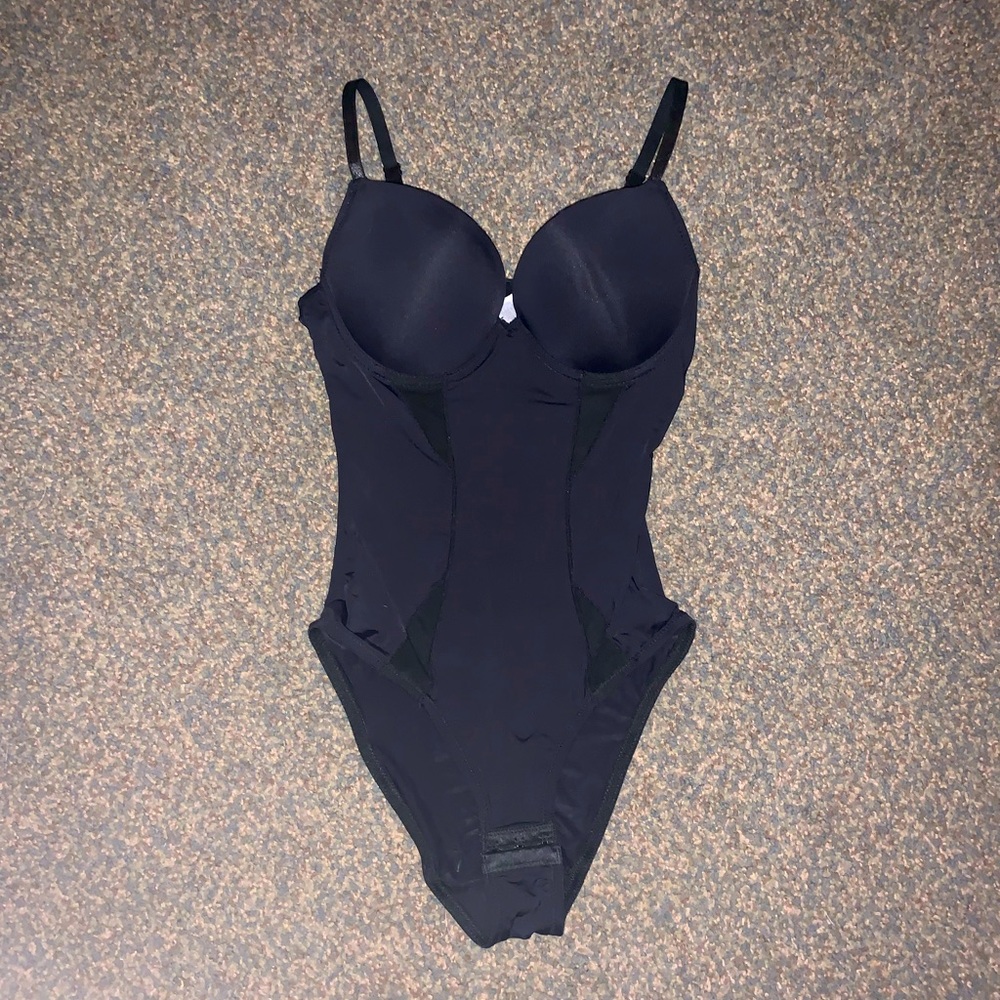 Bebe bodysuit